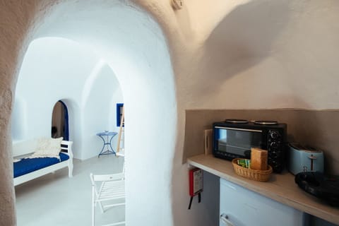 Standard Villa, Ensuite, Sea View (Blu Bianco) | 1 bedroom, in-room safe, soundproofing, iron/ironing board