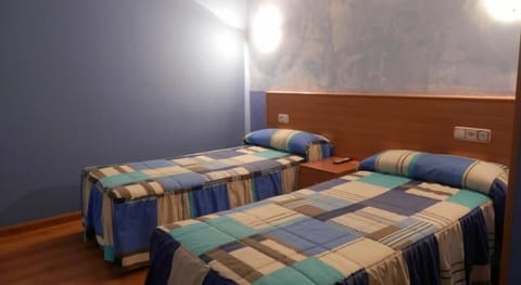 Double or Twin Room | Desk, cribs/infant beds, rollaway beds, free WiFi