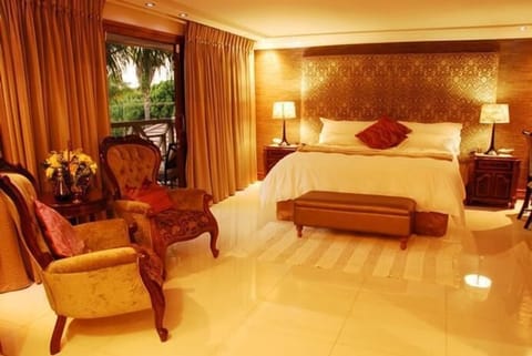 Deluxe Suite | Individually decorated, individually furnished, desk, free WiFi