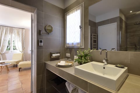 Double Room (Prestige) | Bathroom | Eco-friendly toiletries, hair dryer, bathrobes, slippers