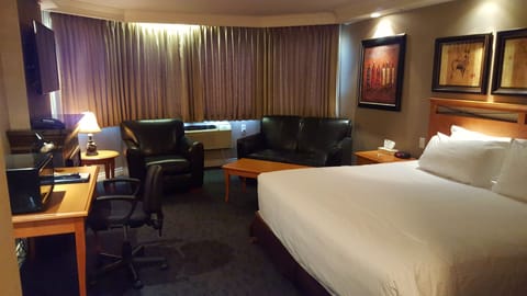 Jacuzzi Room | Free WiFi, bed sheets