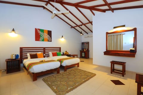 Superior Chalet, Garden View | 1 bedroom, Egyptian cotton sheets, premium bedding, minibar