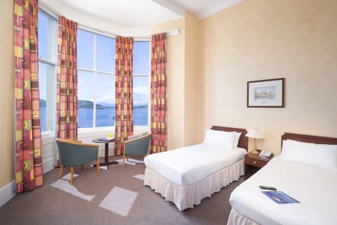 Twin Room (with Sea View) | Individually decorated, individually furnished, desk, iron/ironing board