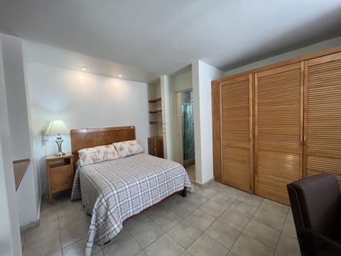 Standard Suite, 1 Double Bed, Kitchen | Free WiFi, bed sheets