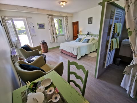 Standard Double Room, Ensuite, Garden View (Houlgate)