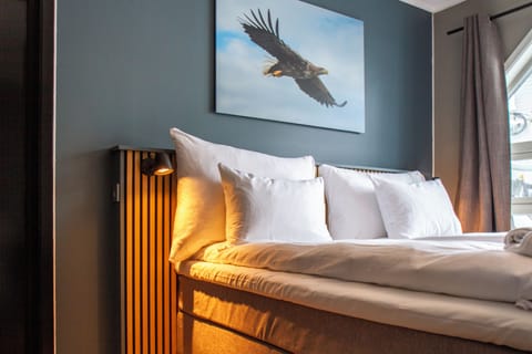 Economy Double Room | Premium bedding, desk, soundproofing, free WiFi