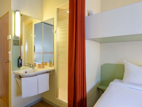 Double Room, Multiple Beds | In-room safe, desk, soundproofing, free WiFi