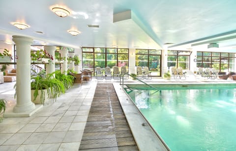 Indoor pool, seasonal outdoor pool, pool umbrellas, sun loungers