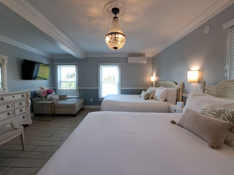 Premium Room, 2 Queen Beds, Bathtub | Minibar, in-room safe, iron/ironing board, free WiFi
