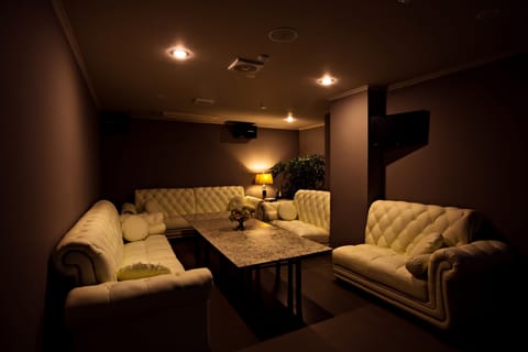 Karaoke room