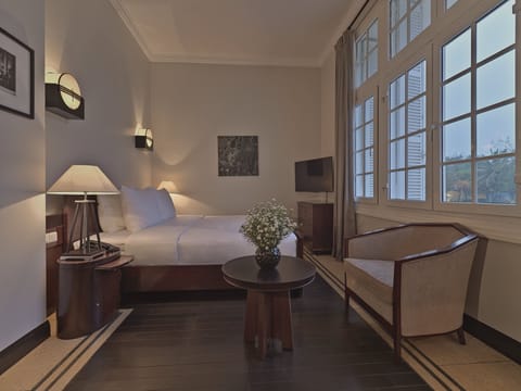 Deluxe Colonial Room | Premium bedding, minibar, in-room safe, desk