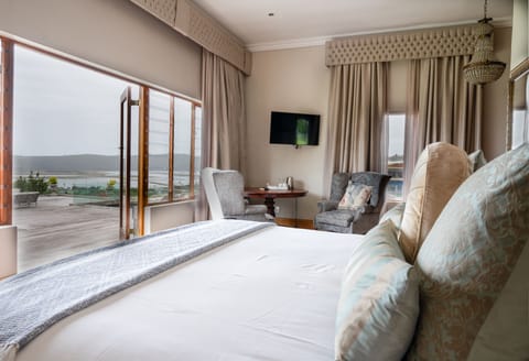 Superior Room, Lagoon View | Lake view