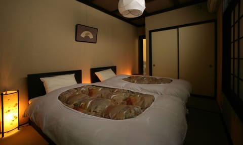 Japanese Style Room with Private Open-air Bath | Minibar, desk, free cribs/infant beds, rollaway beds