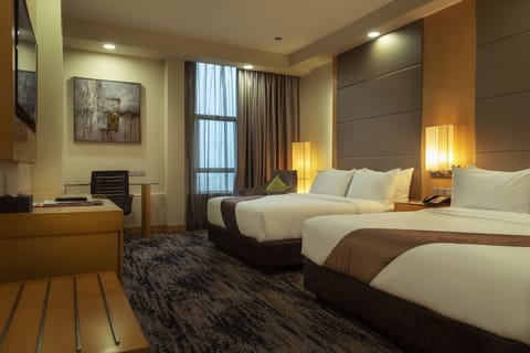 Club Floor Family (City View) | Premium bedding, minibar, in-room safe, desk