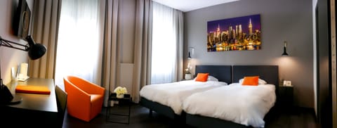 Single Room | Premium bedding, minibar, in-room safe, desk