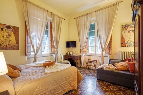 Triple Room | 7 bedrooms, Frette Italian sheets, premium bedding, down comforters