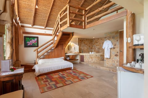 Honeymoon Suite with Ocean View | Egyptian cotton sheets, premium bedding, down comforters