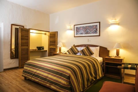 Double or Twin Room, 1 Double or 2 Twin Beds | In-room safe, blackout drapes, free WiFi, bed sheets