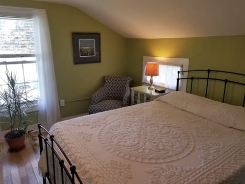 Guest Room 1 / Queen Bed Room with an Exclusive Private Hall Bath | 1 bedroom, premium bedding, pillowtop beds, individually decorated