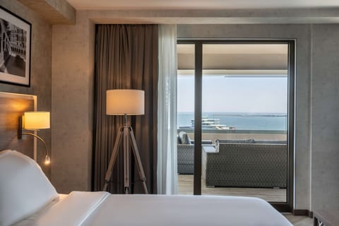 Studio, Terrace, Sea View (Caspian) | In-room safe, desk, laptop workspace, blackout drapes