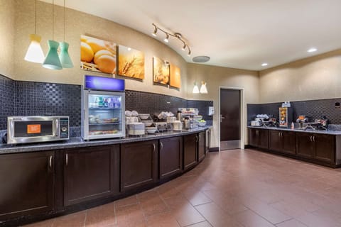 Free buffet breakfast