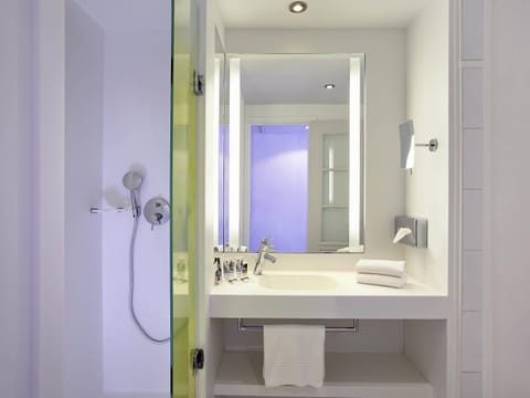 Minibar, in-room safe, blackout drapes, soundproofing