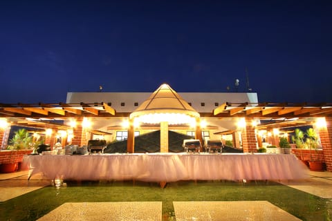 Outdoor banquet area