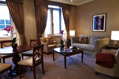 Executive Suite, 1 King Bed | Premium bedding, minibar, in-room safe, individually decorated