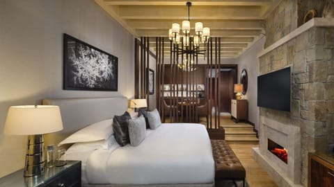 Aspen Ski Chalet - Access to Snow Park in Ski Dubai for 2, (once per stay) Private Butler | Premium bedding, minibar, in-room safe, desk