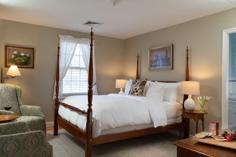 Village Room, 1 Queen Bed | Egyptian cotton sheets, premium bedding, down comforters, pillowtop beds