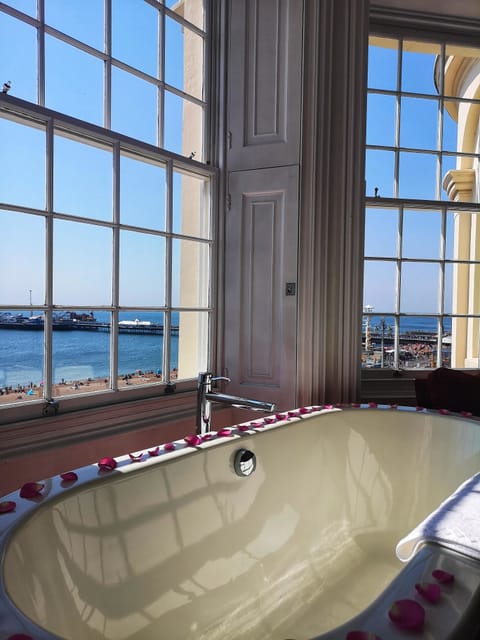 Luxury Double Room, 1 King Bed, Bathtub, Sea View | View from room