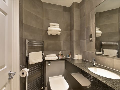 Triple Room, Ensuite | Bathroom