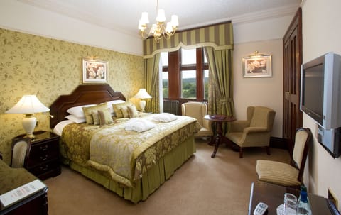 Club Double Room | Egyptian cotton sheets, individually decorated, individually furnished