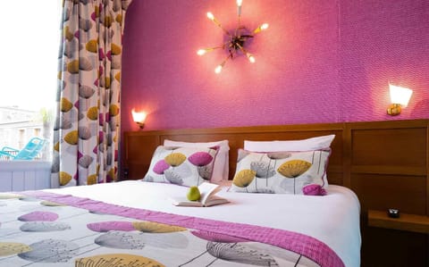 Premium bedding, desk, blackout drapes, soundproofing