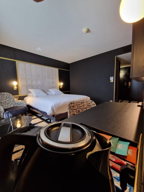 Deluxe Room, 1 Double Bed with Sofa bed | Premium bedding, pillowtop beds, minibar, in-room safe
