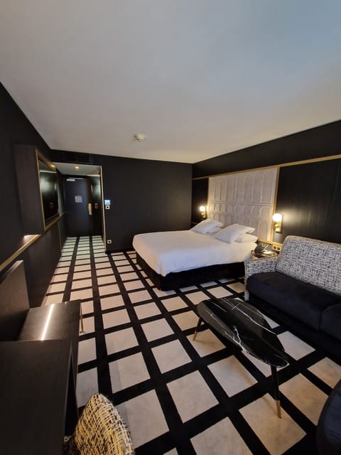 Deluxe Room, 1 Double Bed with Sofa bed | Premium bedding, pillowtop beds, minibar, in-room safe