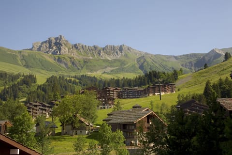 Comfort Room, Balcony | Mountain view