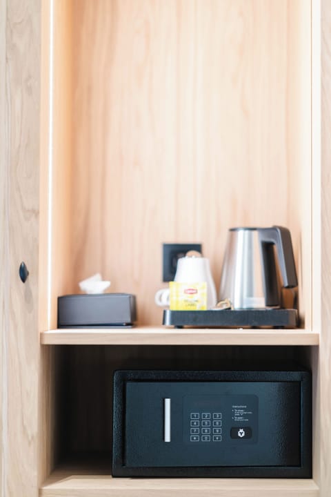 Deluxe Double Room | In-room safe, individually decorated, individually furnished, desk