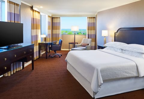 Room, 1 King Bed (Mobility Accessible, Roll-In Shower) | Premium bedding, down comforters, pillowtop beds, in-room safe