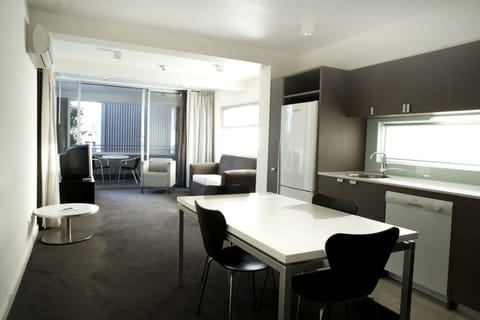 Terrace Apartment | Free WiFi, bed sheets, wheelchair access