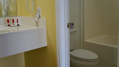 Room, 2 Double Beds, Non Smoking | Bathroom | Bathtub, hair dryer, towels