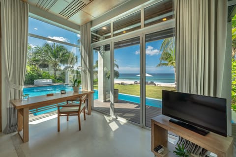 4 Bedroom Beachfront Villa | View from room