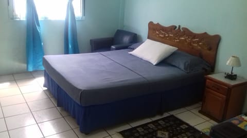 Classic Room | Individually furnished, blackout drapes, free WiFi, bed sheets