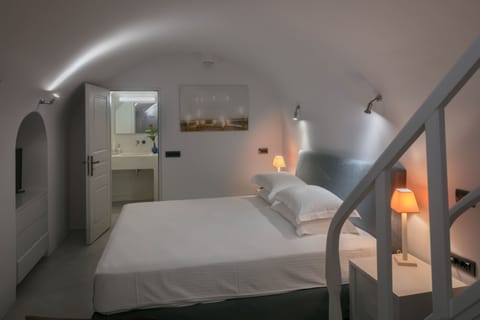 Villa (Dolce Far Niente) | Premium bedding, minibar, in-room safe, blackout drapes