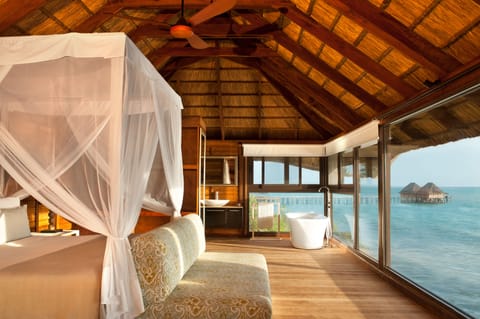 Romantic Room, Oceanfront (Pavilion Romance The Level) | Hypo-allergenic bedding, minibar, in-room safe, blackout drapes