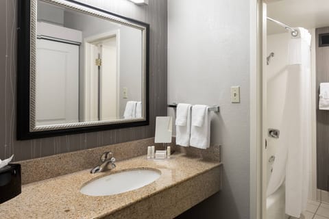 Room, 2 Queen Beds | Bathroom | Free toiletries, hair dryer, towels