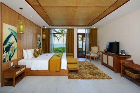 Panoramic Suite, 2 Bedrooms, Private Pool | Minibar, in-room safe, individually decorated, laptop workspace