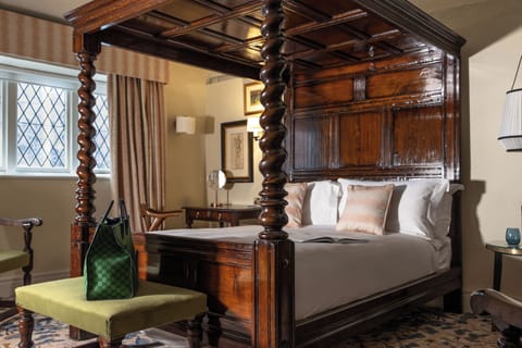 Deluxe Room | Egyptian cotton sheets, premium bedding, down comforters, pillowtop beds