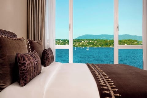 Suite, 1 Bedroom, Lake View | 1 bedroom, premium bedding, pillowtop beds, minibar