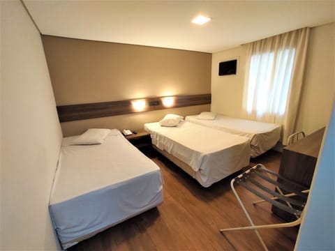 Superior Triple Room | In-room safe, desk, free WiFi, bed sheets